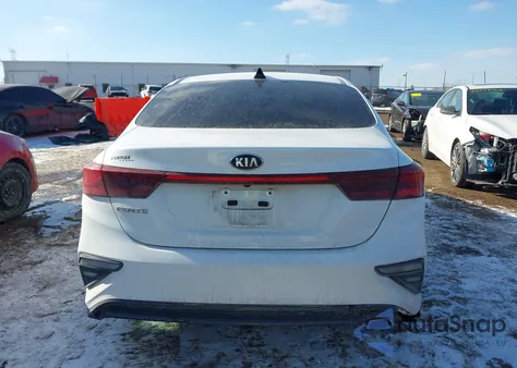 2021 Kia Forte Lxs из США, поврежденный, VIN 3KPF24AD4ME411086